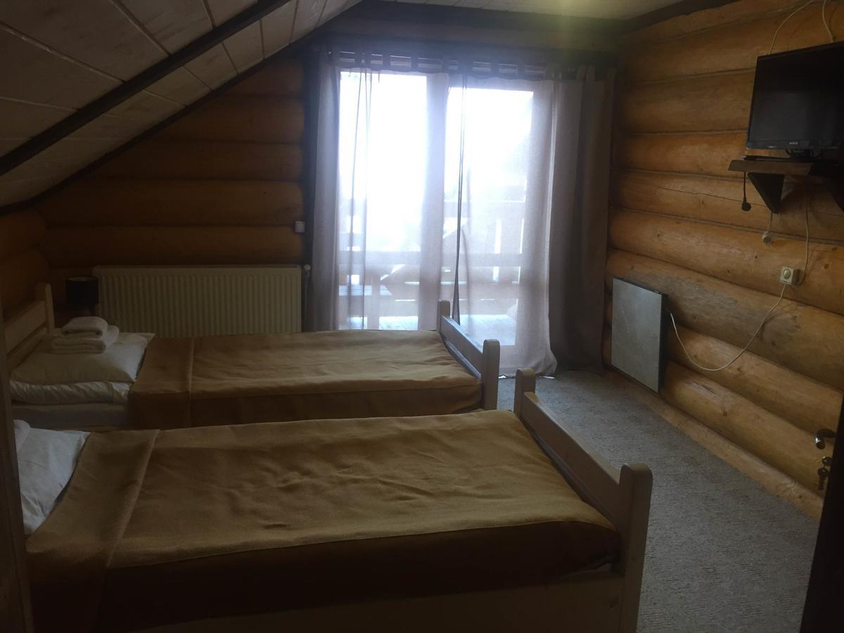 Roksolana Hotel Izki Esterno foto