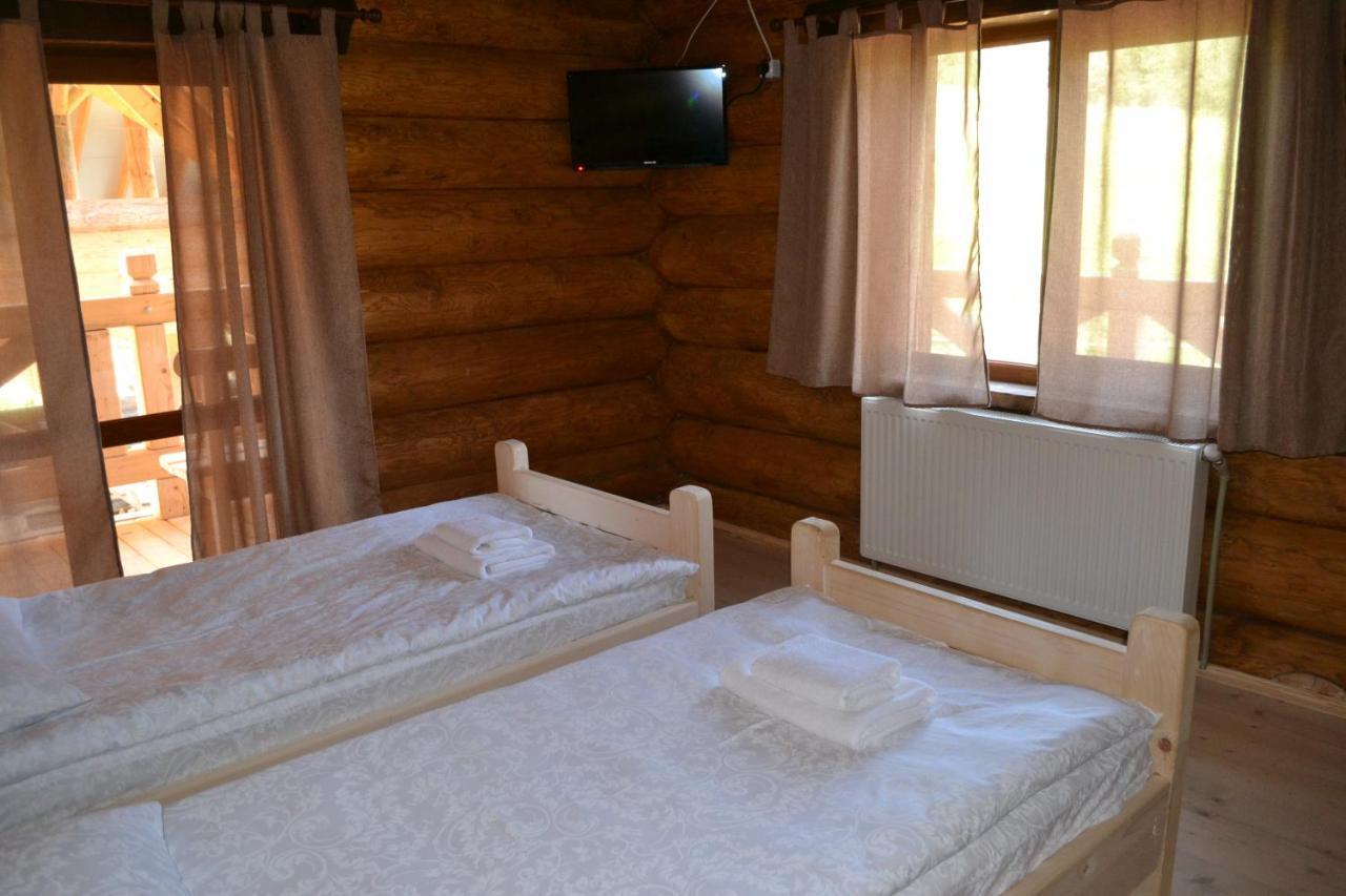 Roksolana Hotel Izki Esterno foto